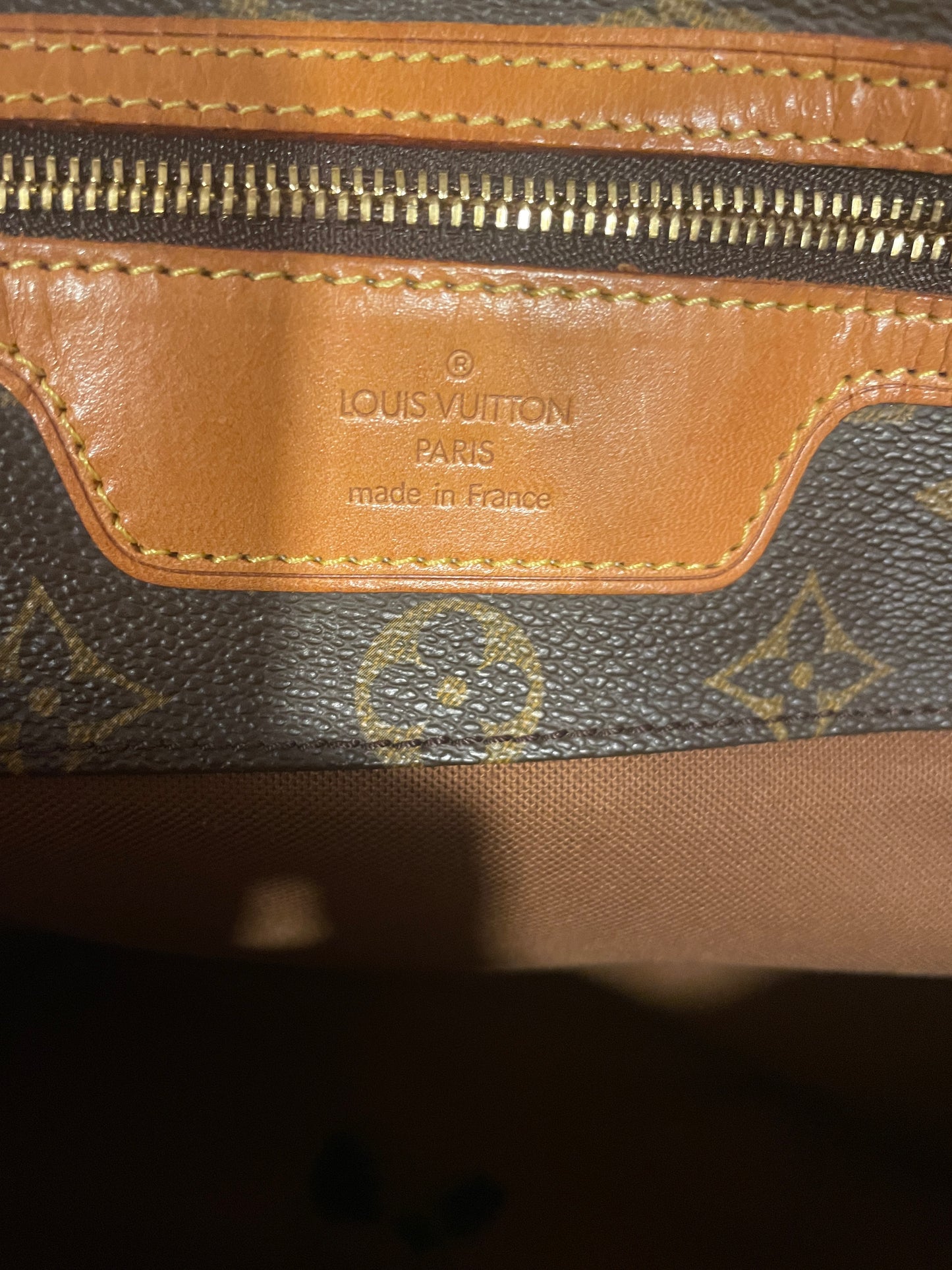 Louis Vuitton Sac Shopping Tote