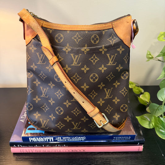 Louis Vuitton Odeon
