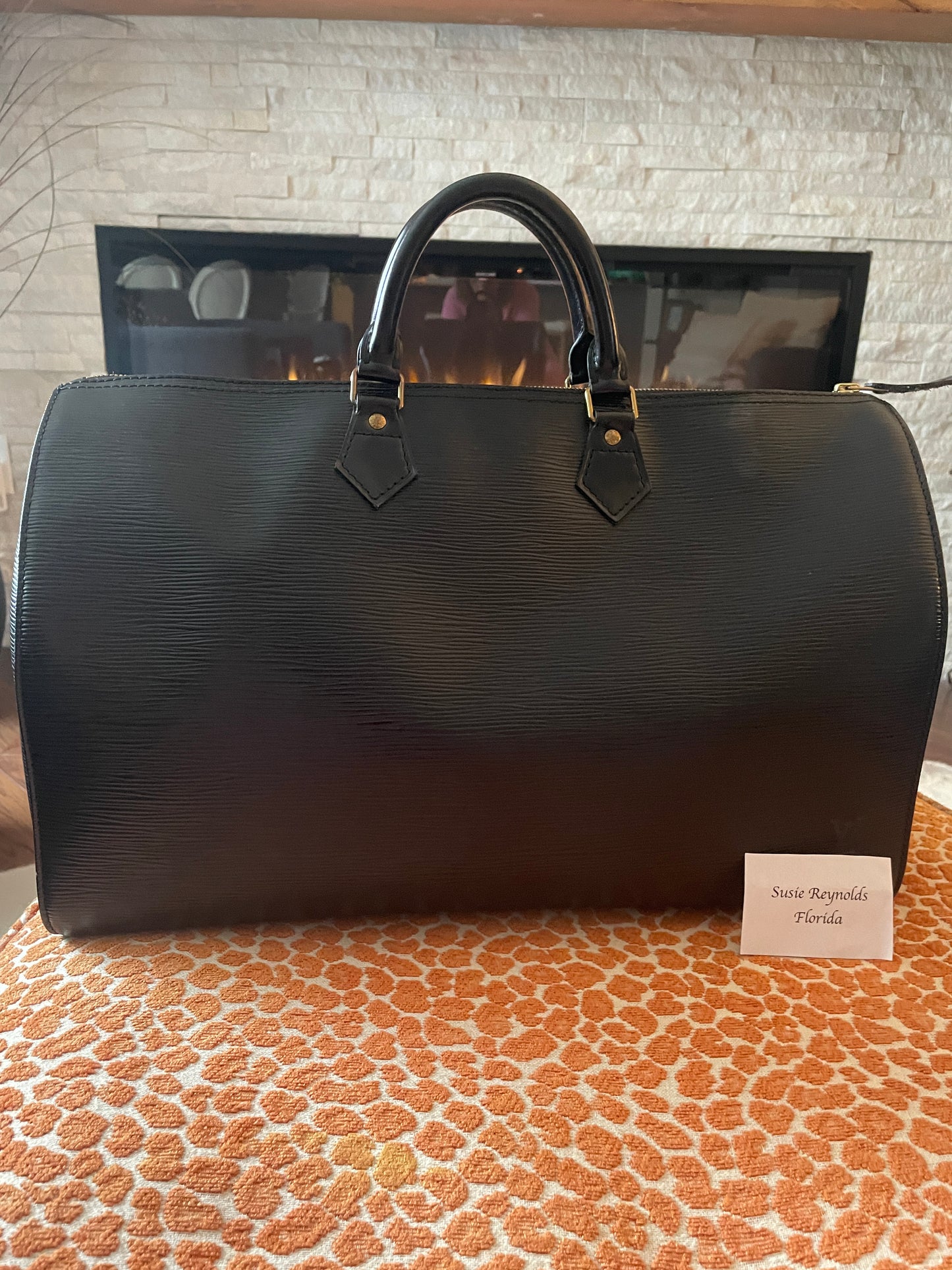 LOUIS VUITTON SPEEDY 40 BLACK EPI