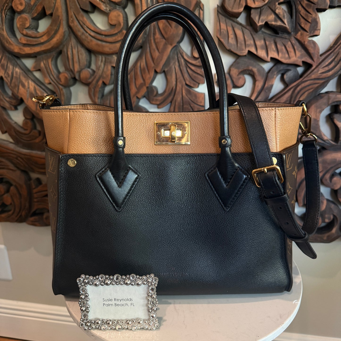 Louis Vuitton On My Side