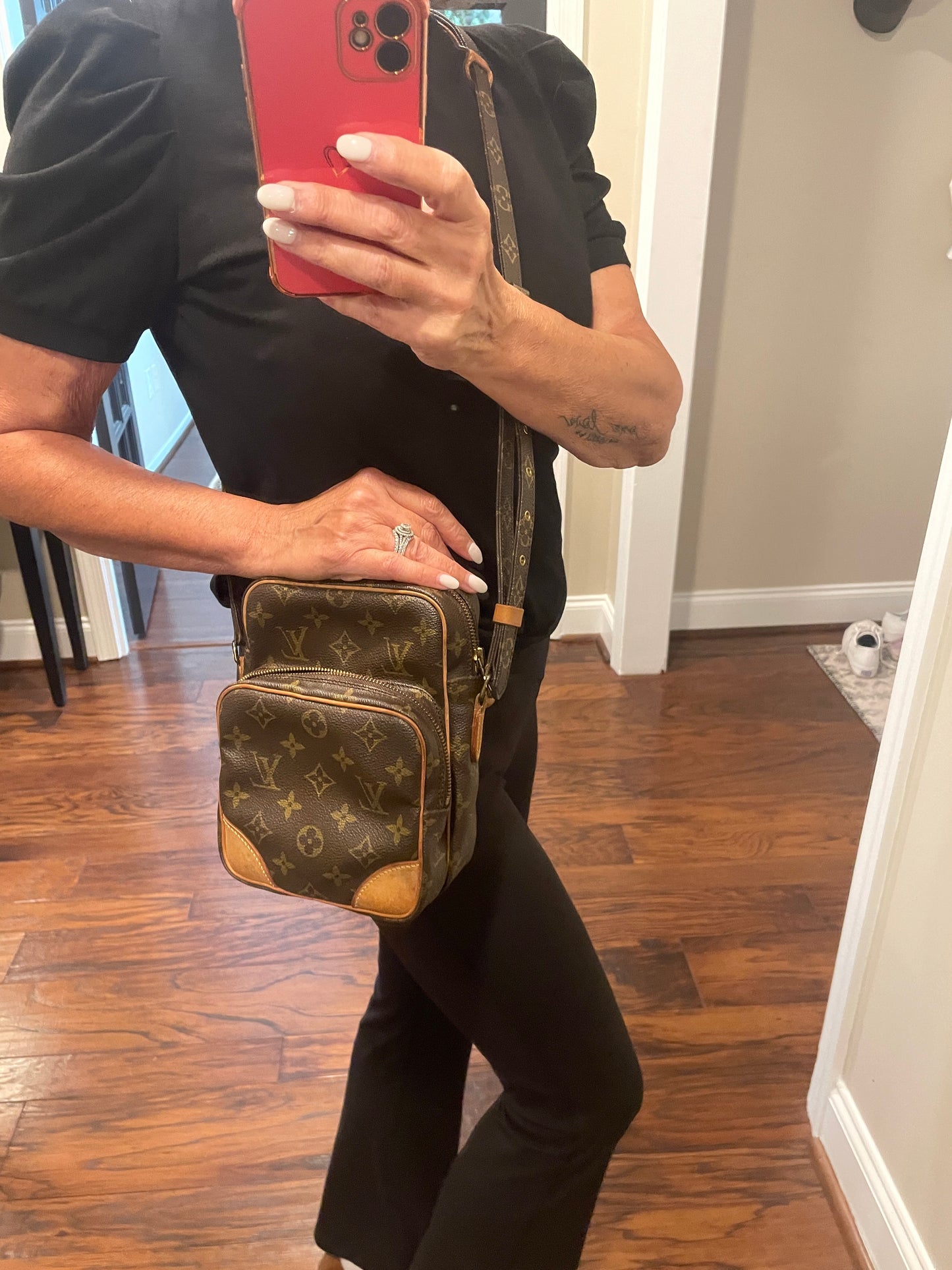 Louis Vuitton Amazon Crossbody Unisex