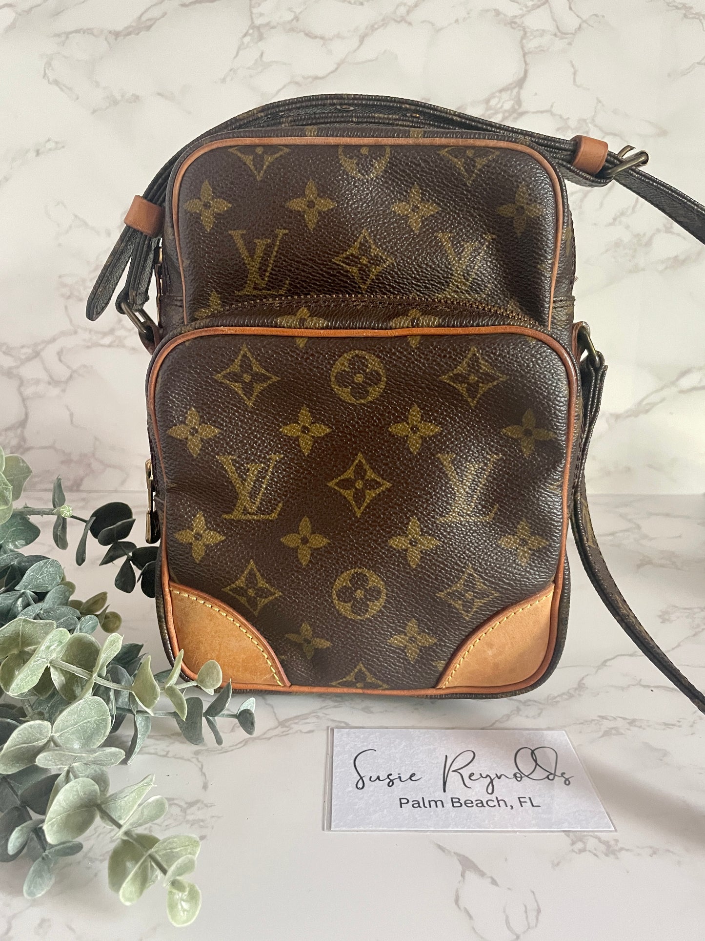 Louis Vuitton Amazon Crossbody Unisex