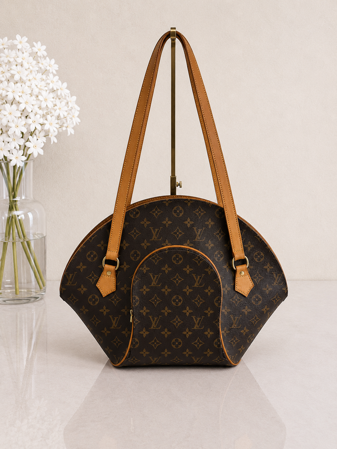 Louis Vuitton Ellipse GM