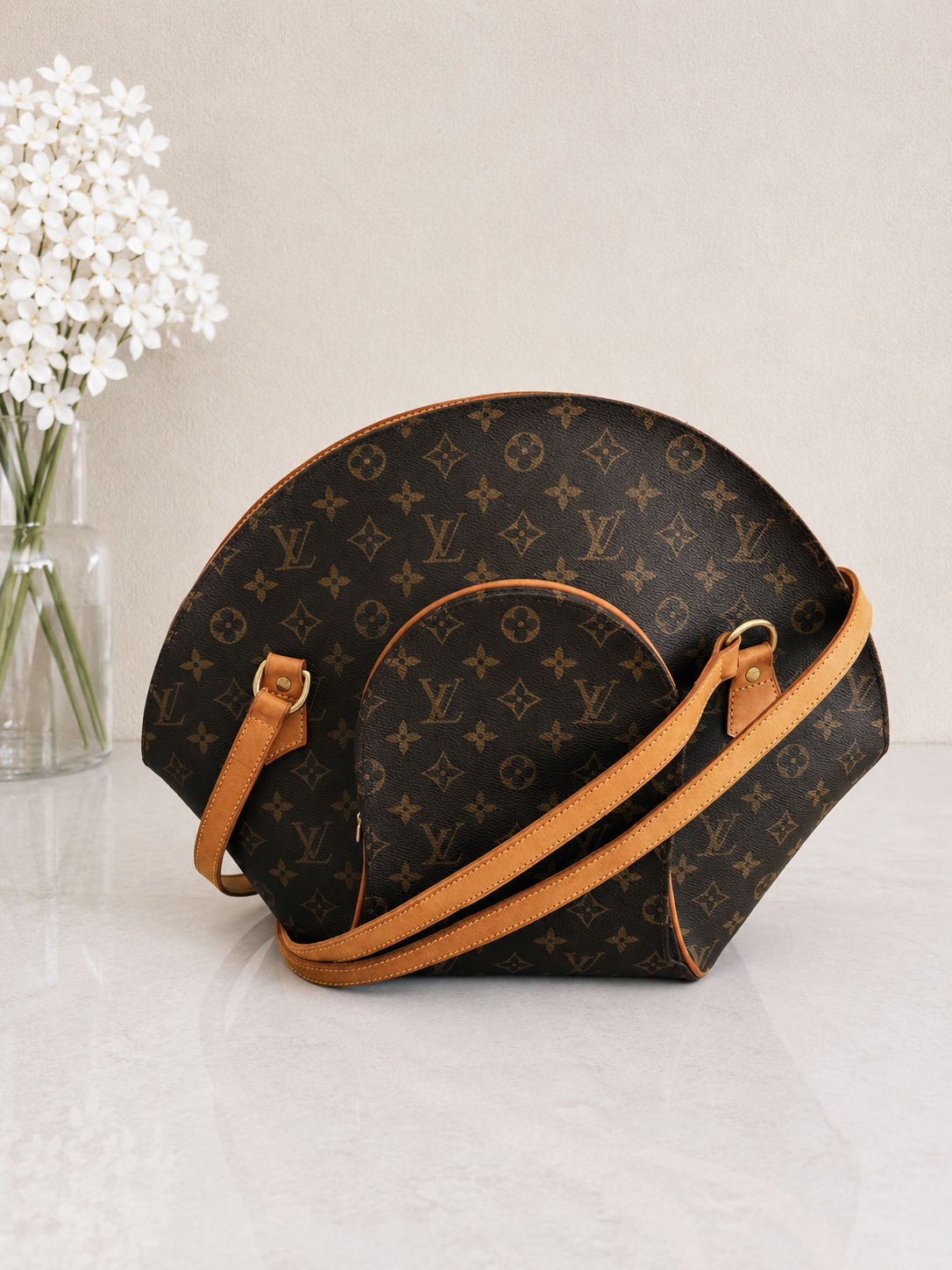 Louis Vuitton Ellipse GM