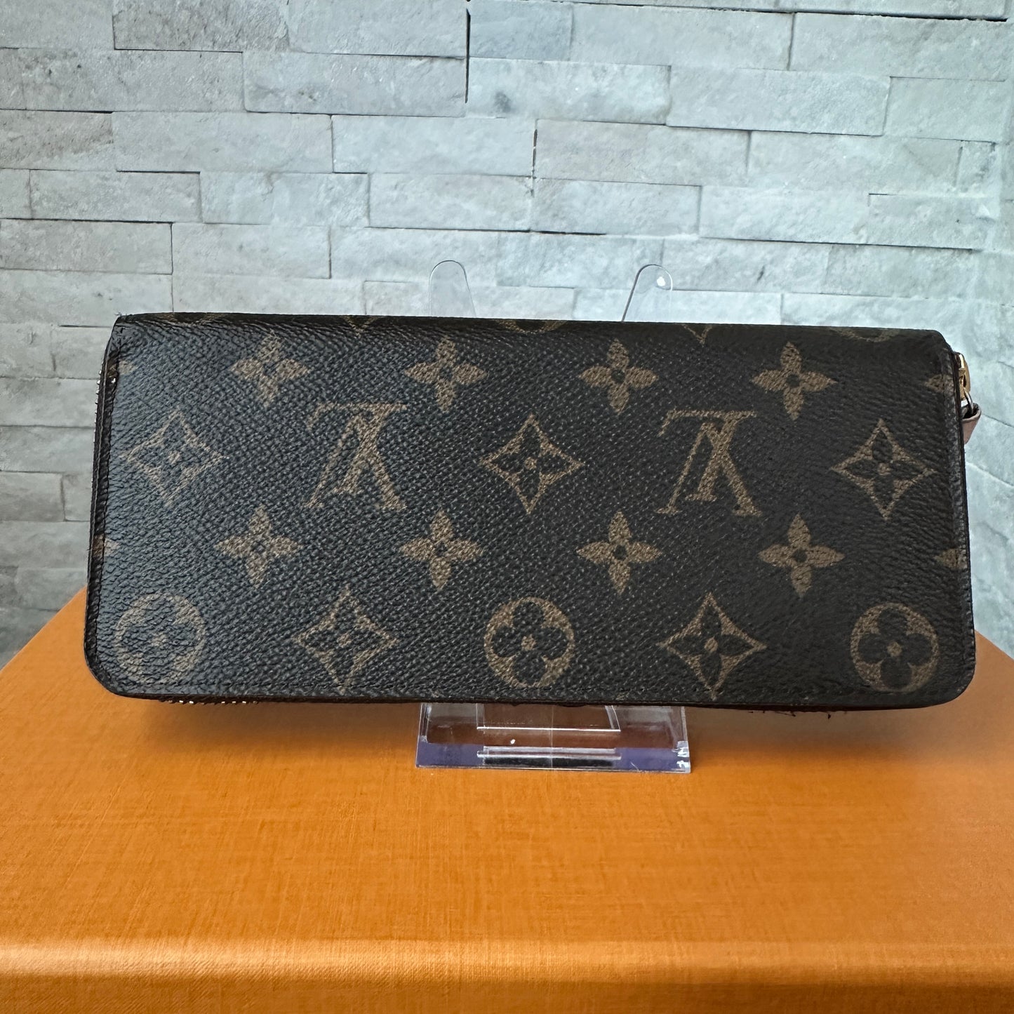 Louis Vuitton Zippy Wallet