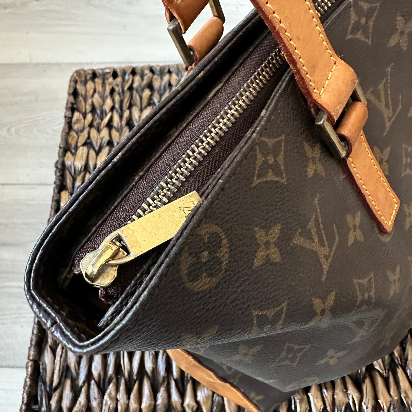 Louis Vuitton Cabas Mezzo