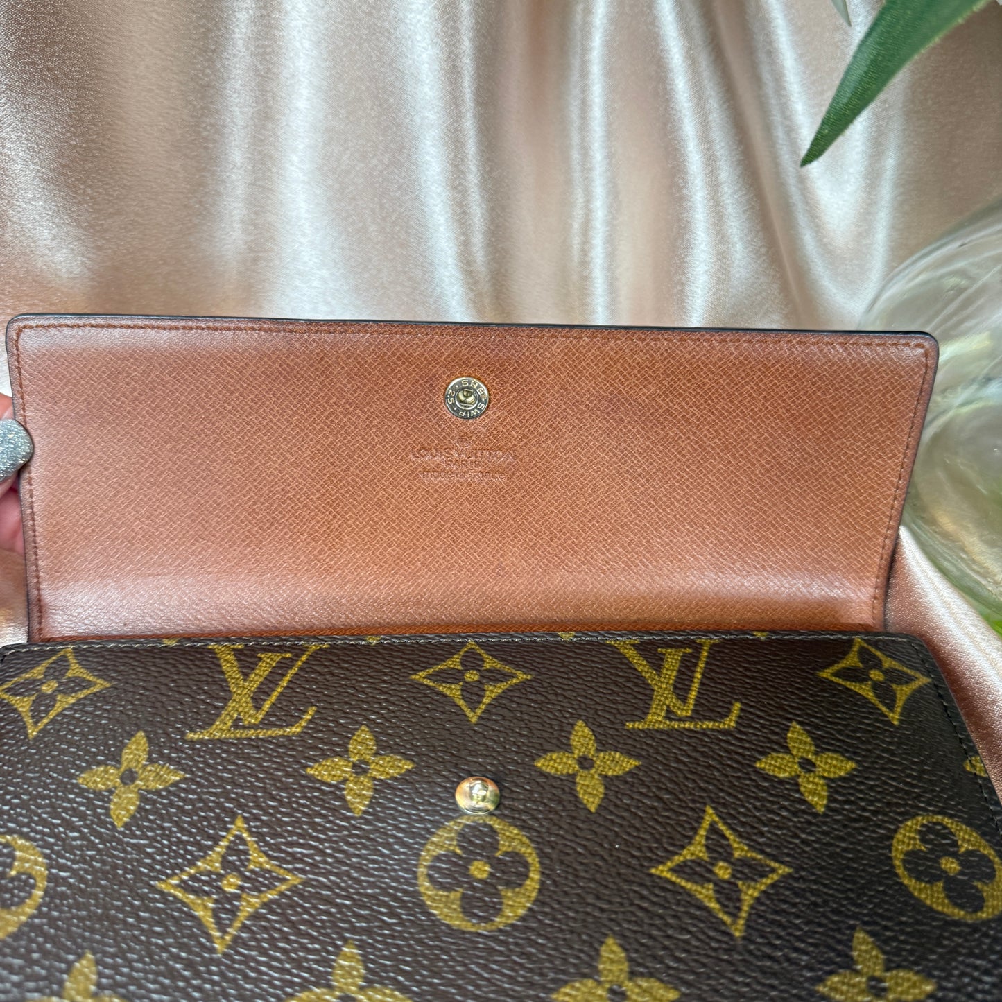 Louis Vuitton International Wallet