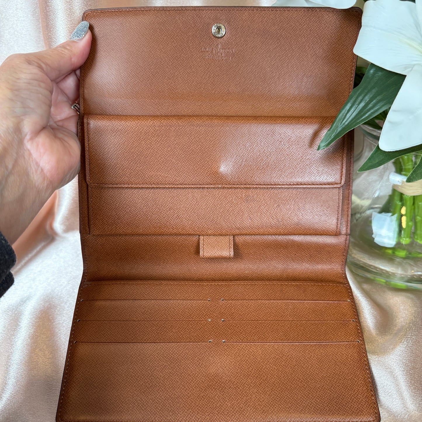 Louis Vuitton International Wallet