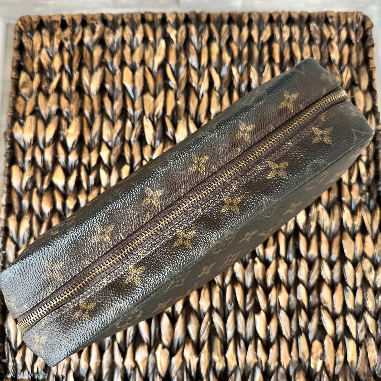 Louis Vuitton Trousse 28