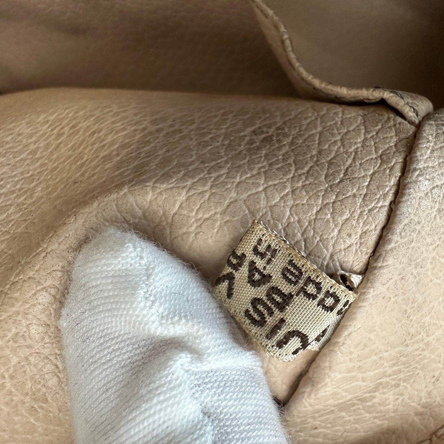 Louis Vuitton Trousse 28