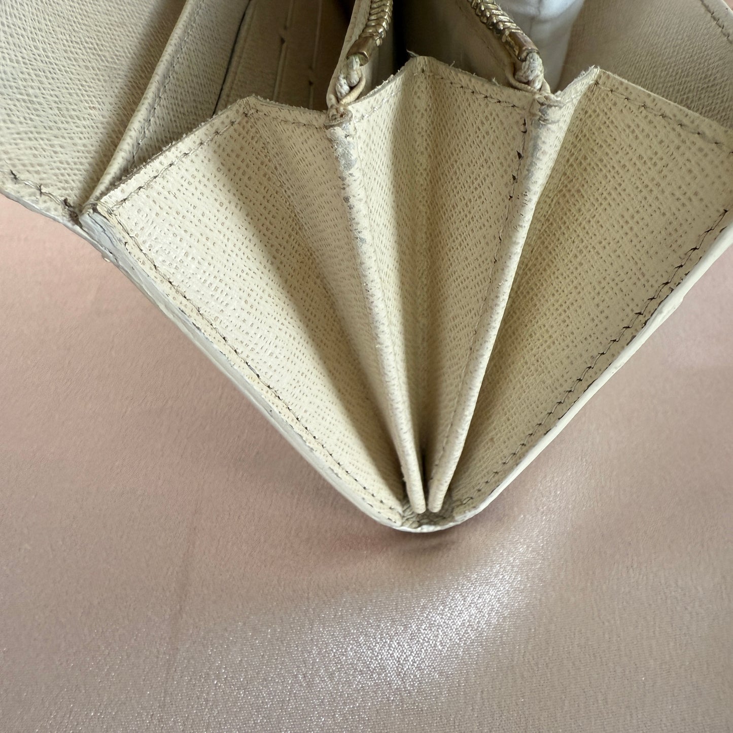 Louis Vuitton Sarah Wallet
