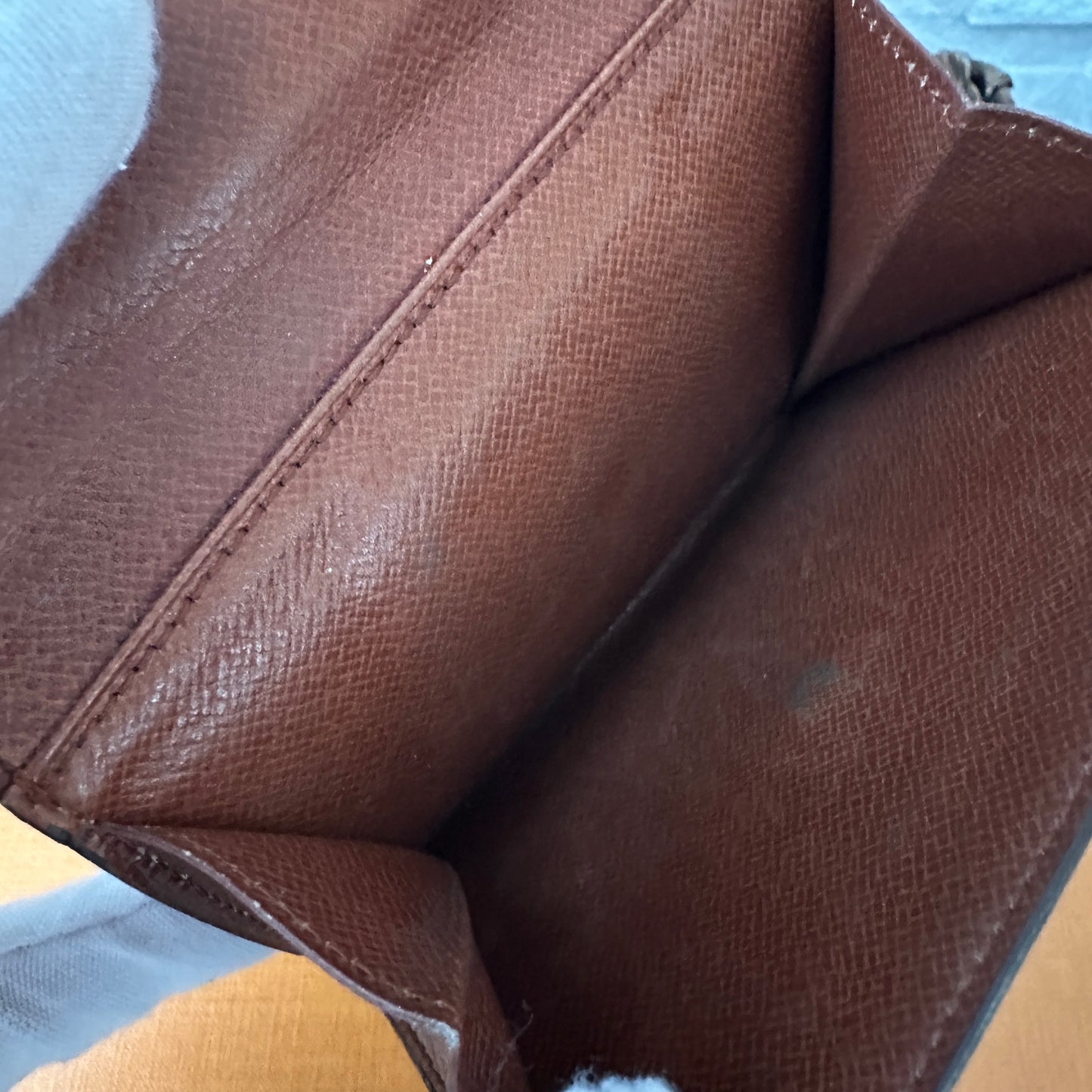 Louis Vuitton Elise Wallet