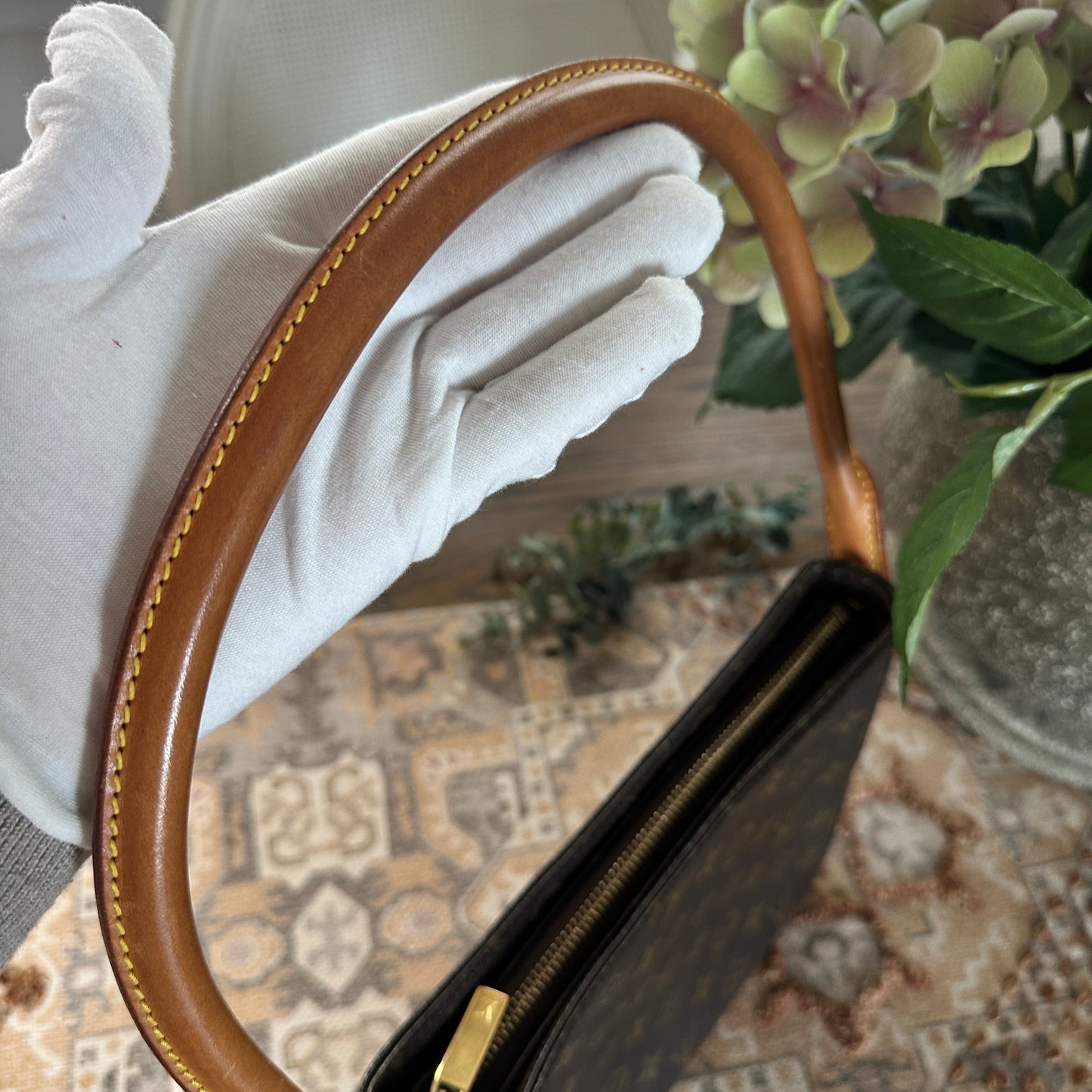 Louis Vuitton Looping