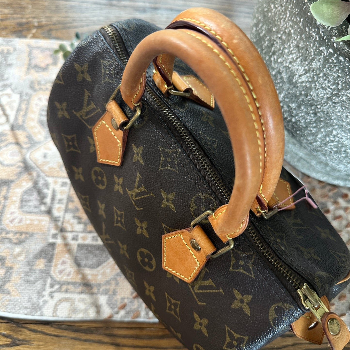 Louis Vuitton Speedy 25