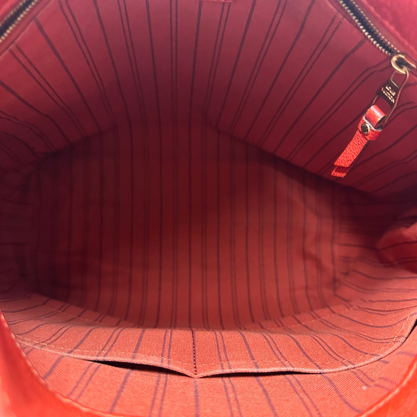Louis Vuitton Metis Hobo