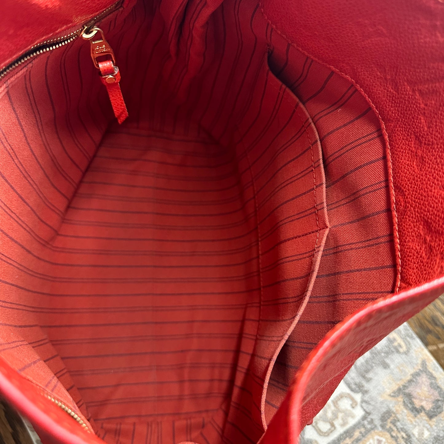 Louis Vuitton Metis Hobo