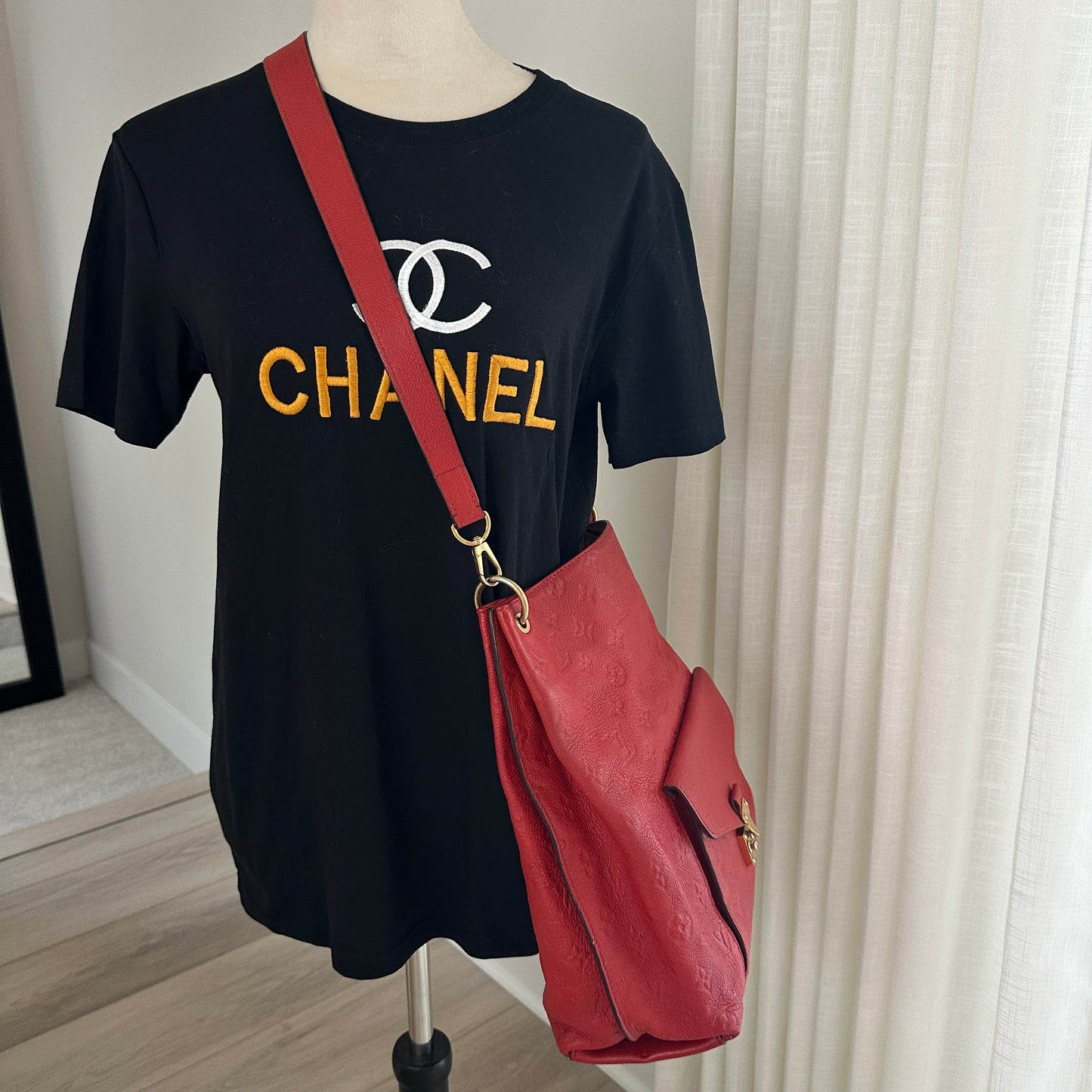 Louis Vuitton Metis Hobo