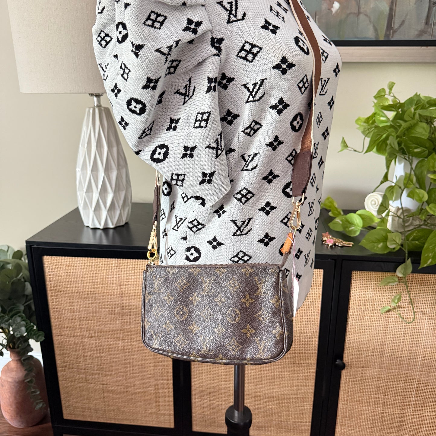 Louis Vuitton Pochette Accessories
