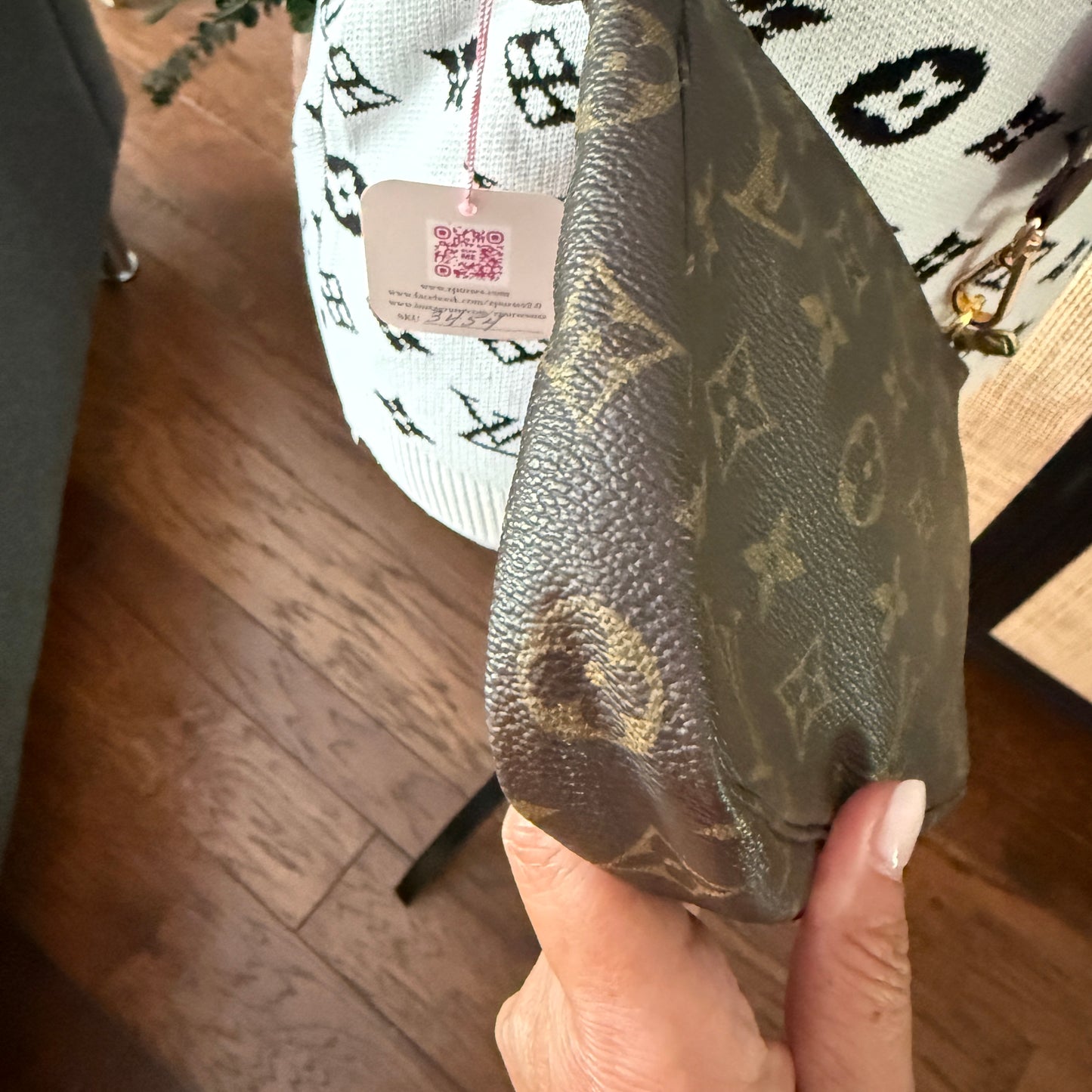 Louis Vuitton Pochette Accessories