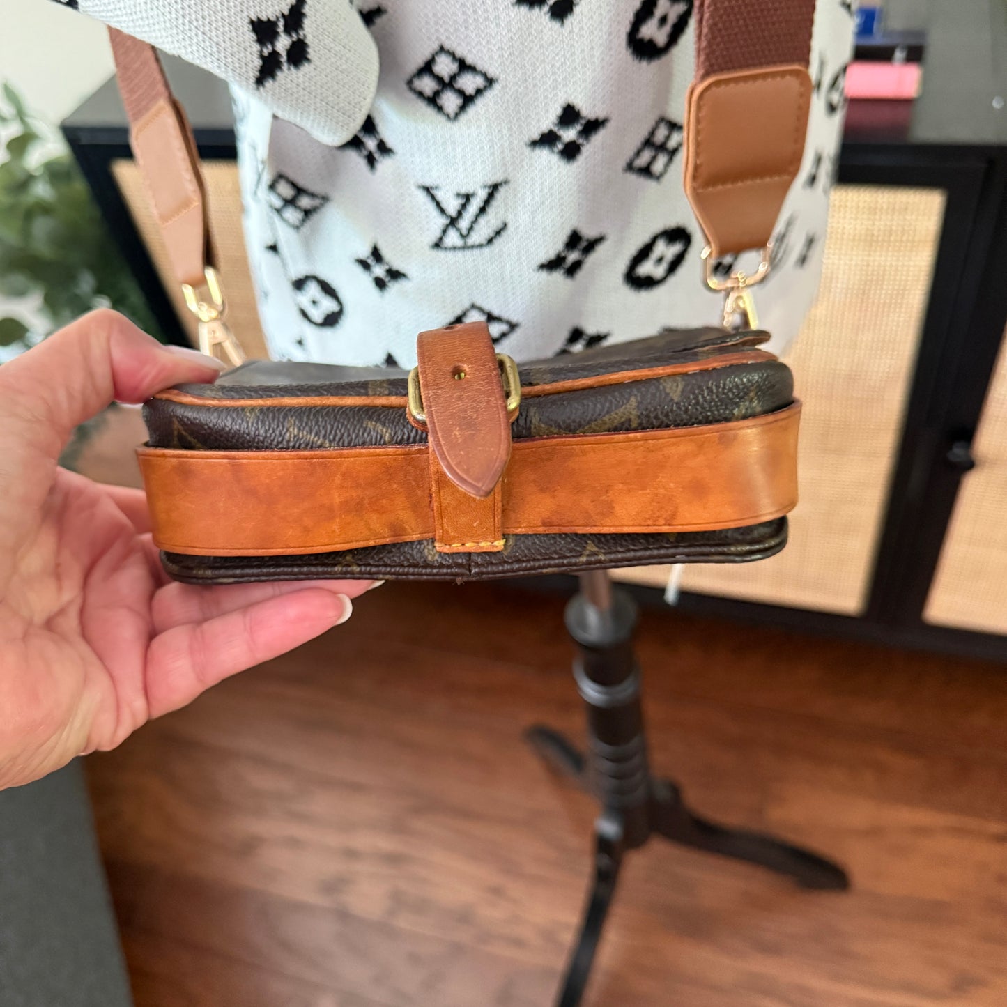 Louis Vuitton Cartouchiere PM