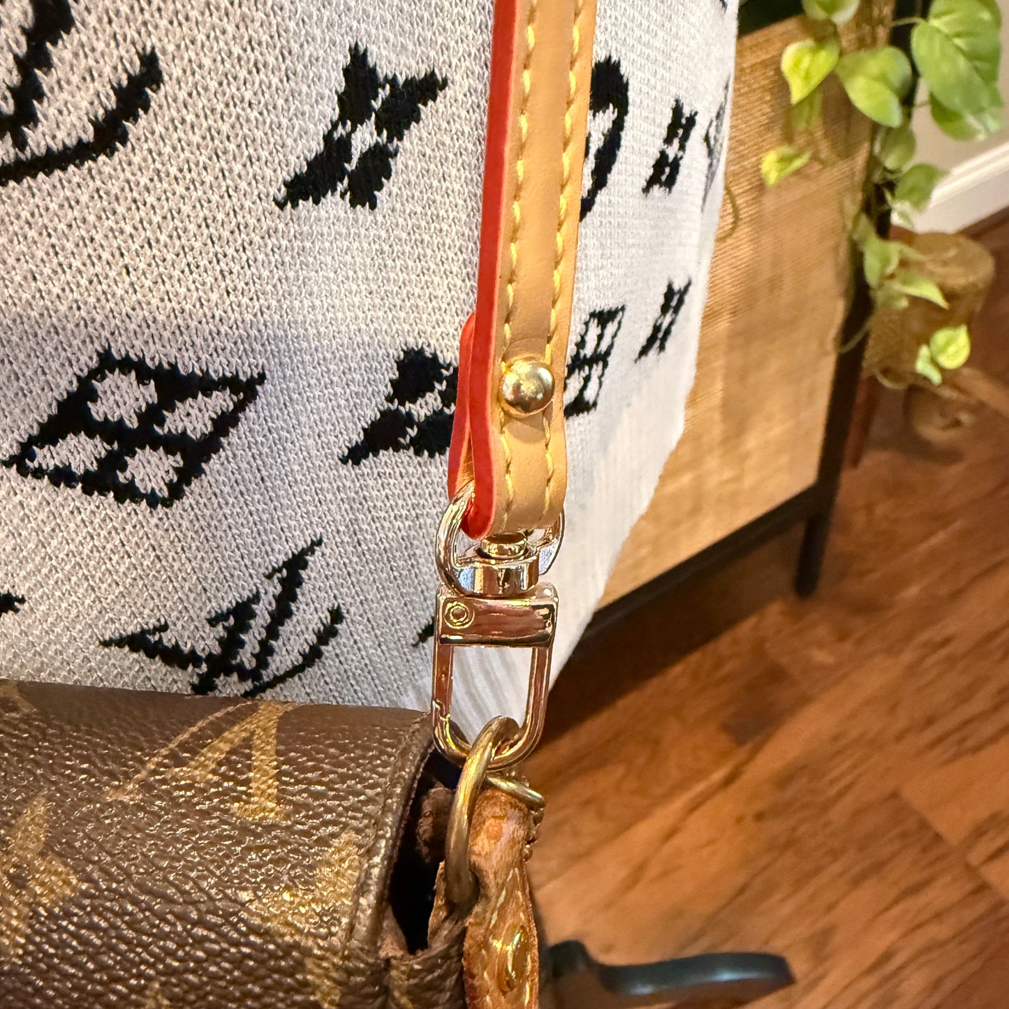 Louis Vuitton Favorite PM