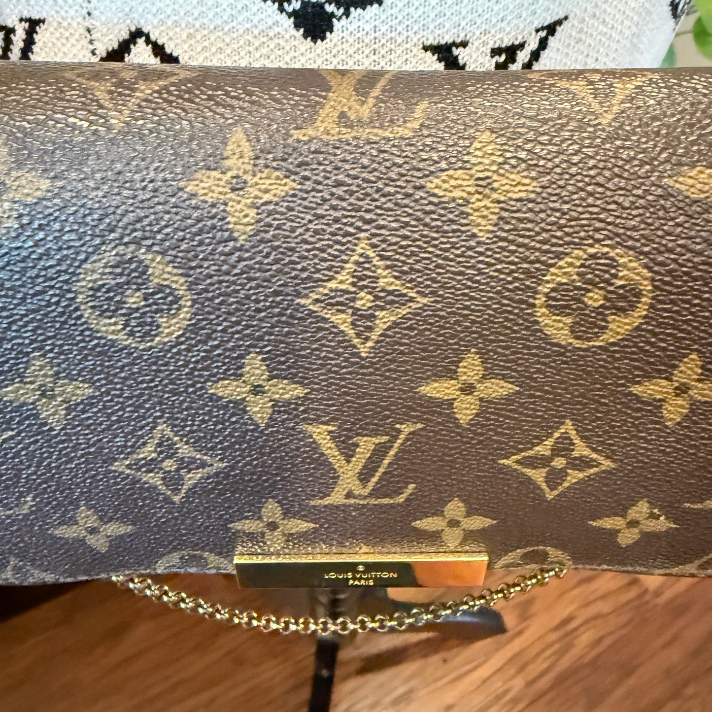 Louis Vuitton Favorite PM