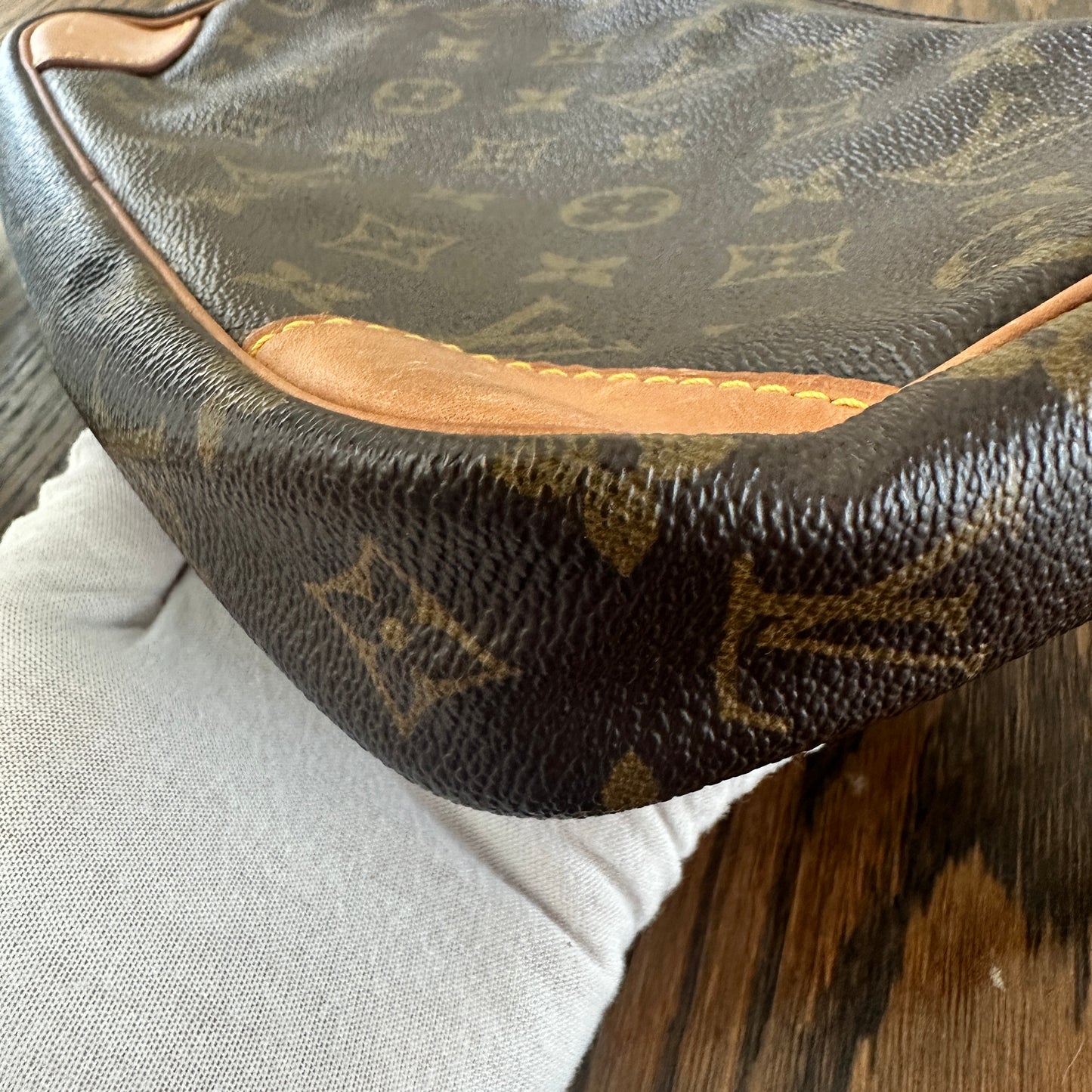 Louis Vuitton Marly Dragonne