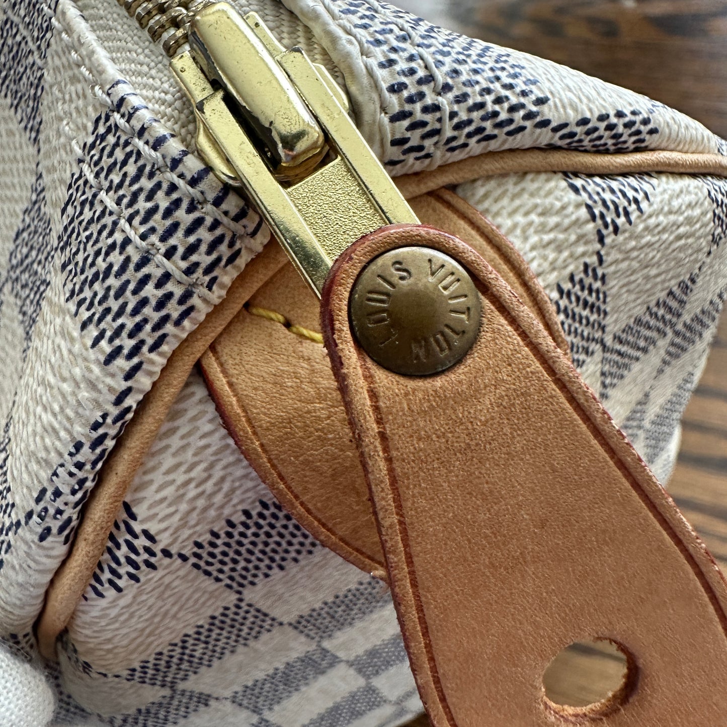 Louis Vuitton Speedy 25