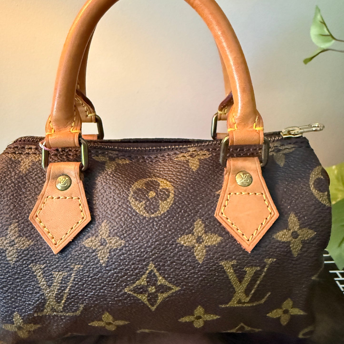 Louis Vuitton Mini Sac HL