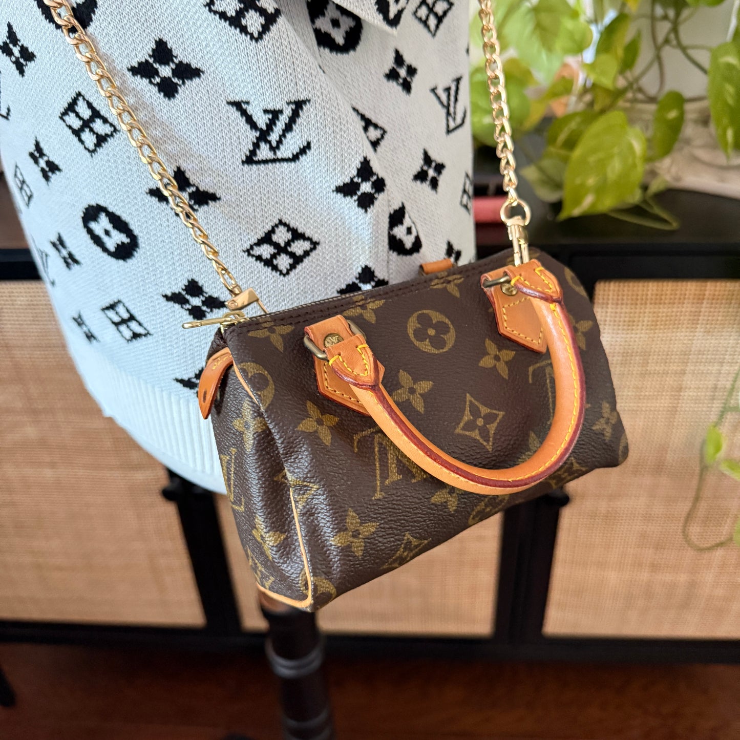 Louis Vuitton Mini Sac HL