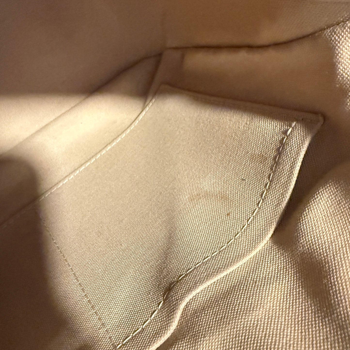 Louis Vuitton Siracusa PM