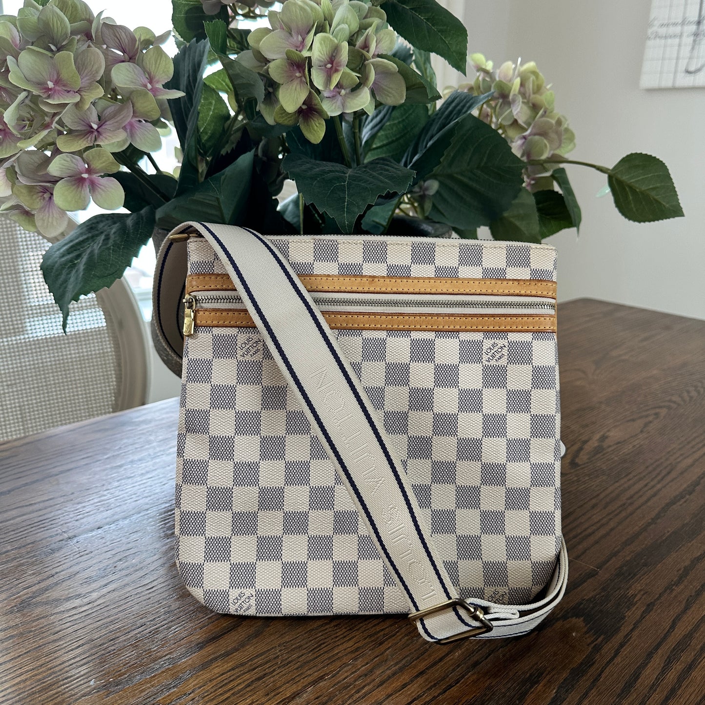 Louis Vuitton Pochette Bosphore