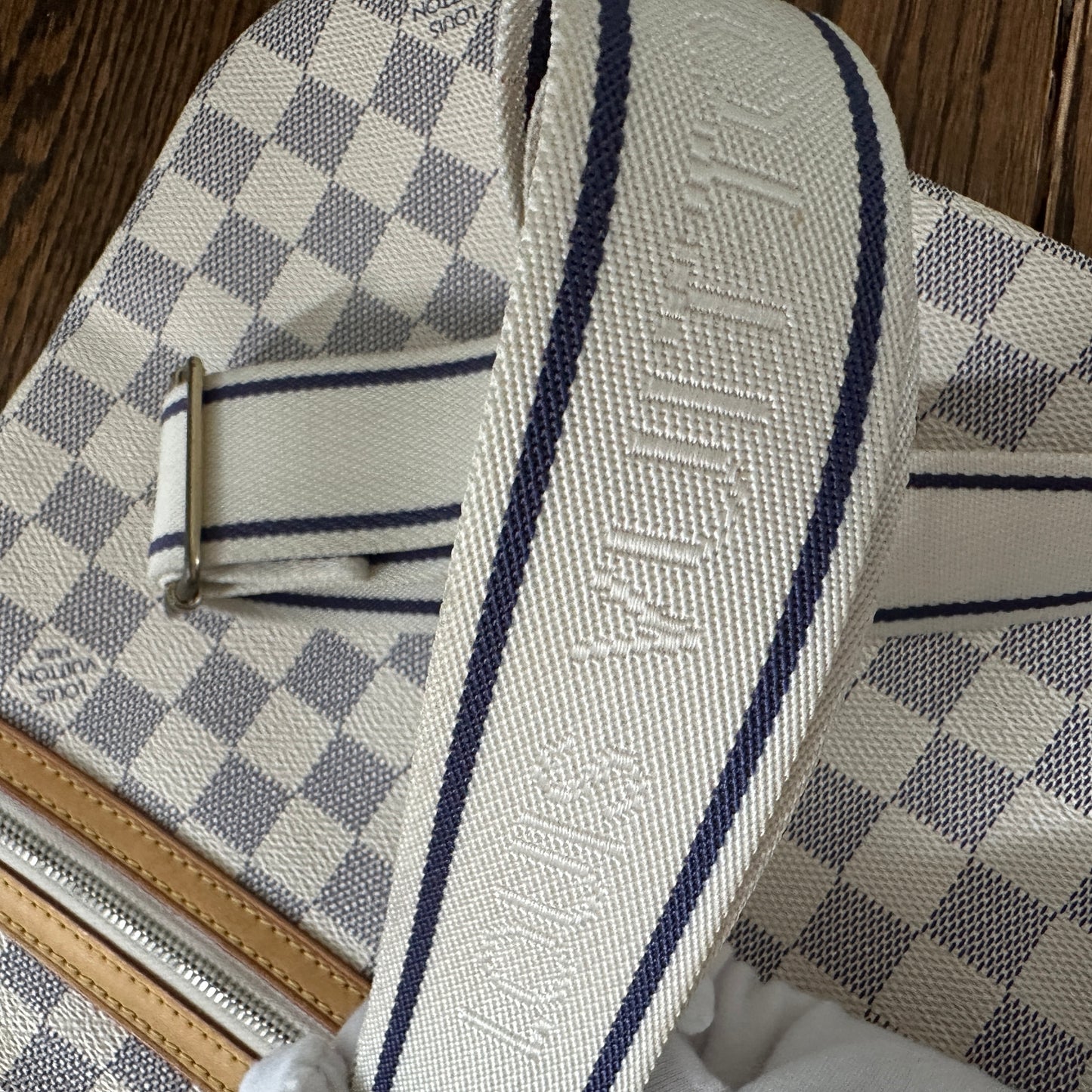 Louis Vuitton Pochette Bosphore