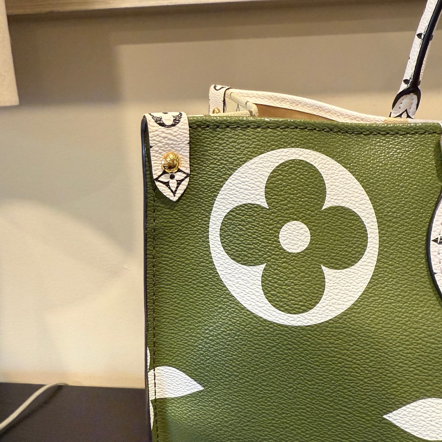 Louis Vuitton OnThe Go Limited Edition