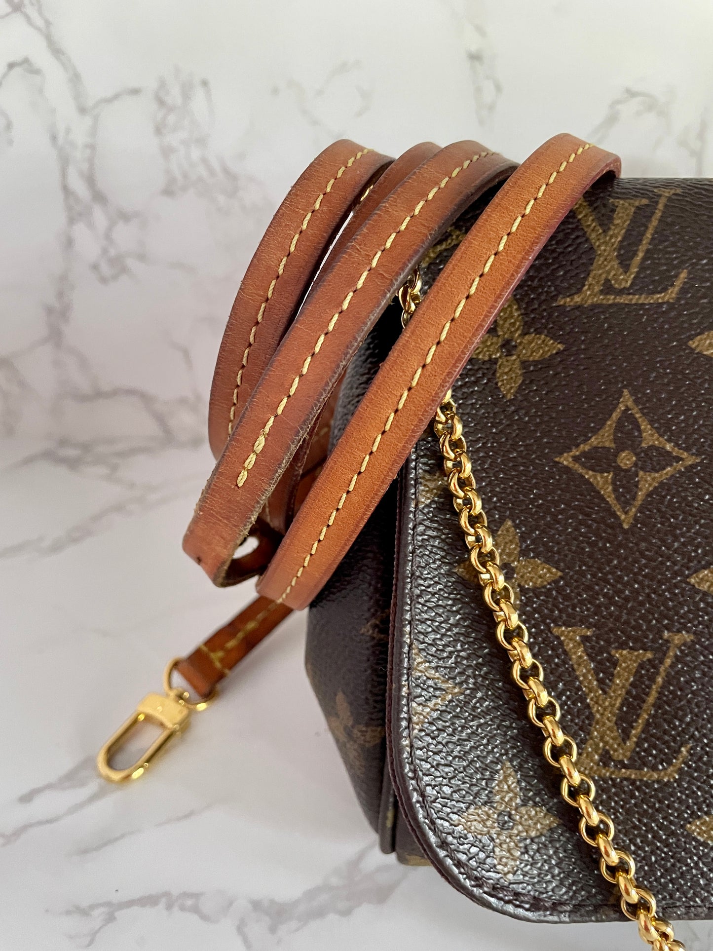 Louis Vuitton Favorite MM