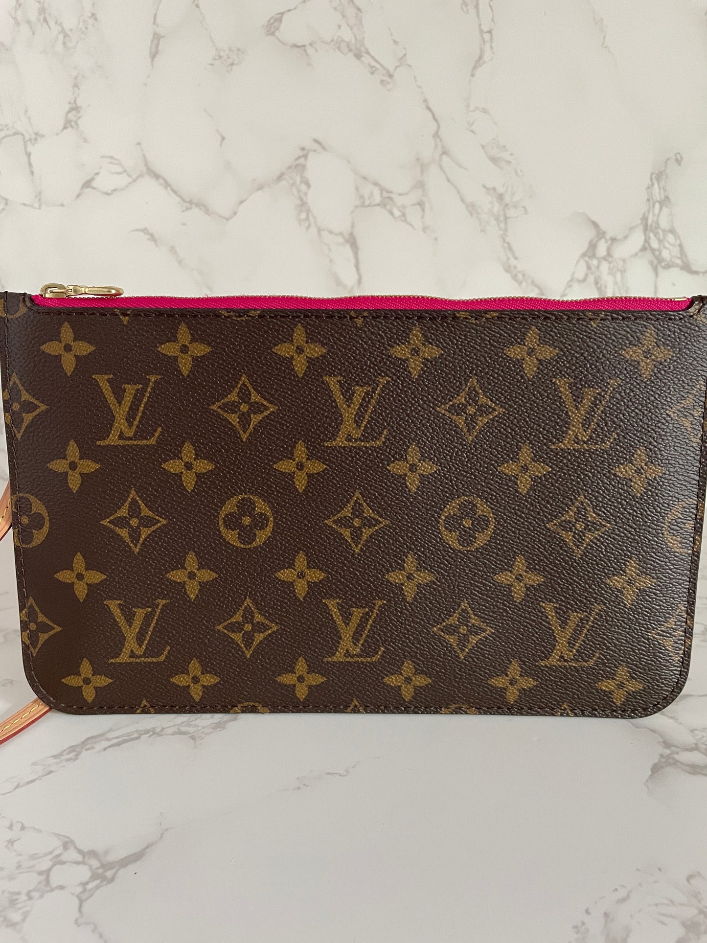 LOUIS VUITTON NEVERFULL GM POUCH