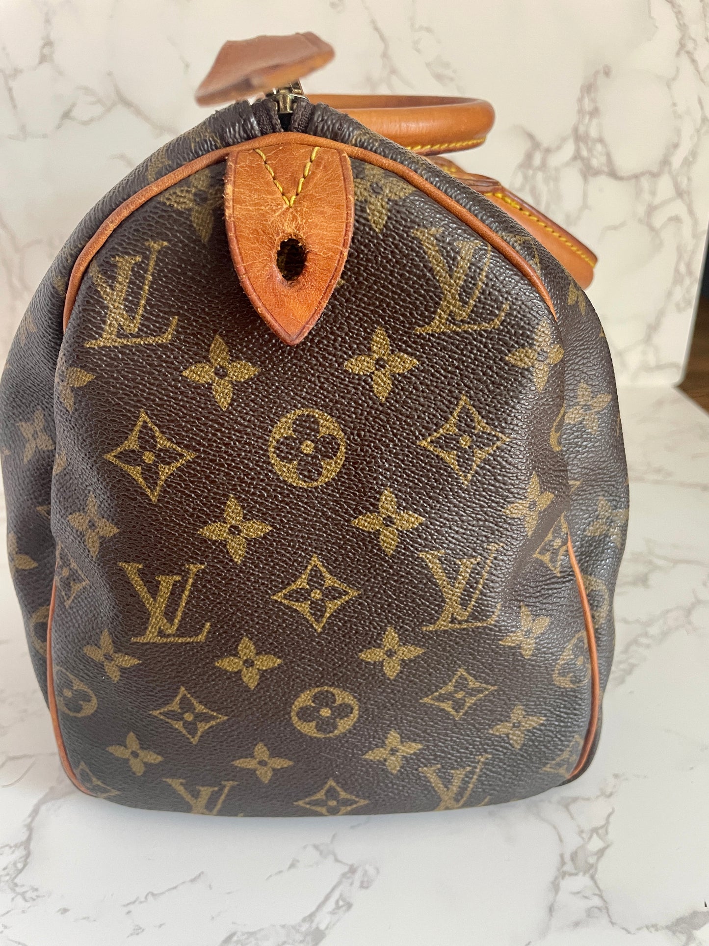 LOUIS VUITTON SPEEDY 30