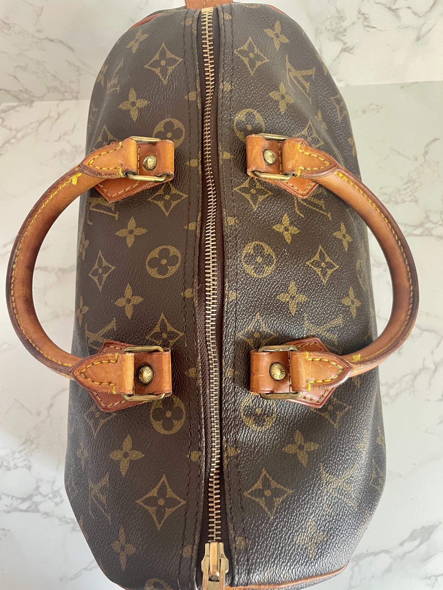 LOUIS VUITTON SPEEDY 30