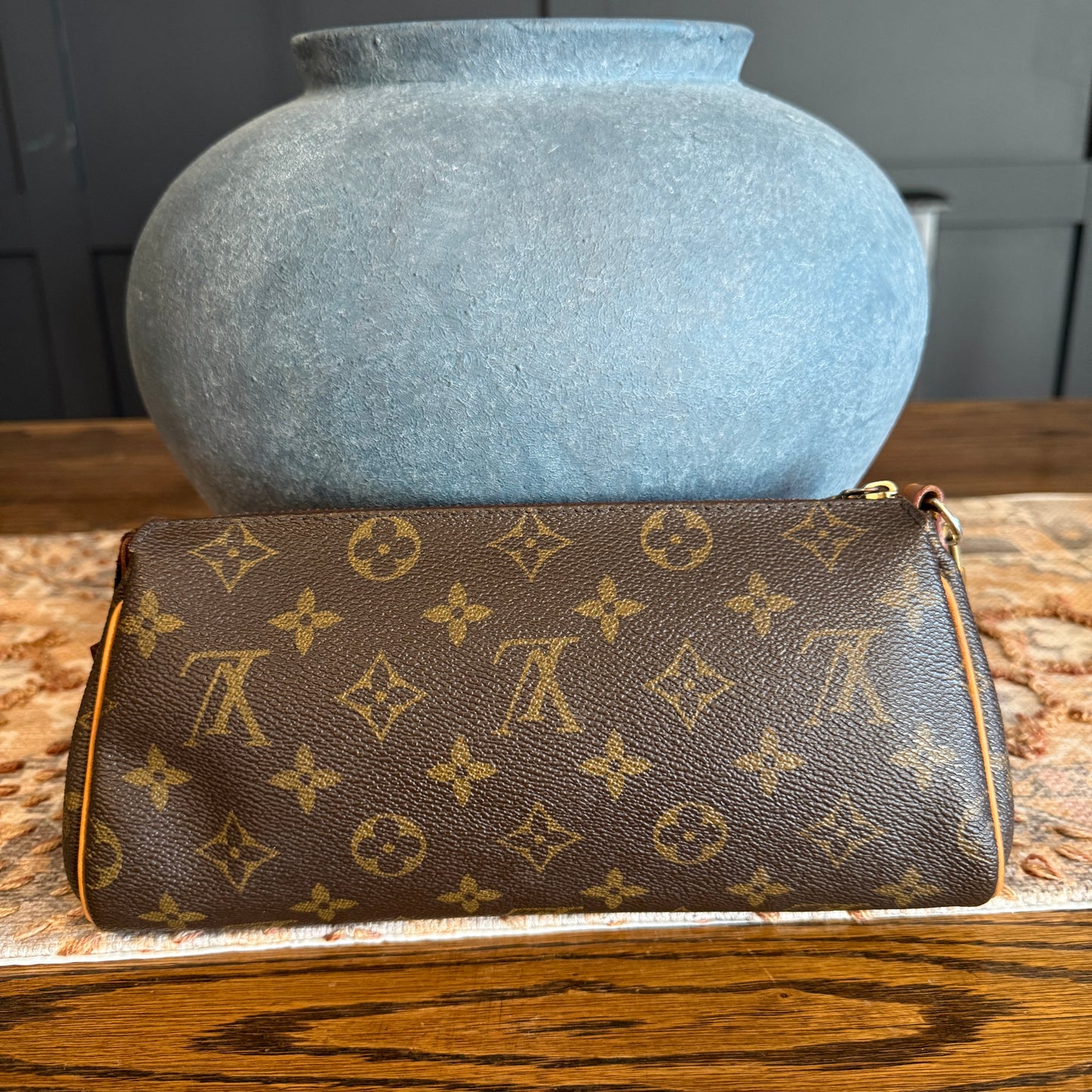 Louis Vuitton Eva