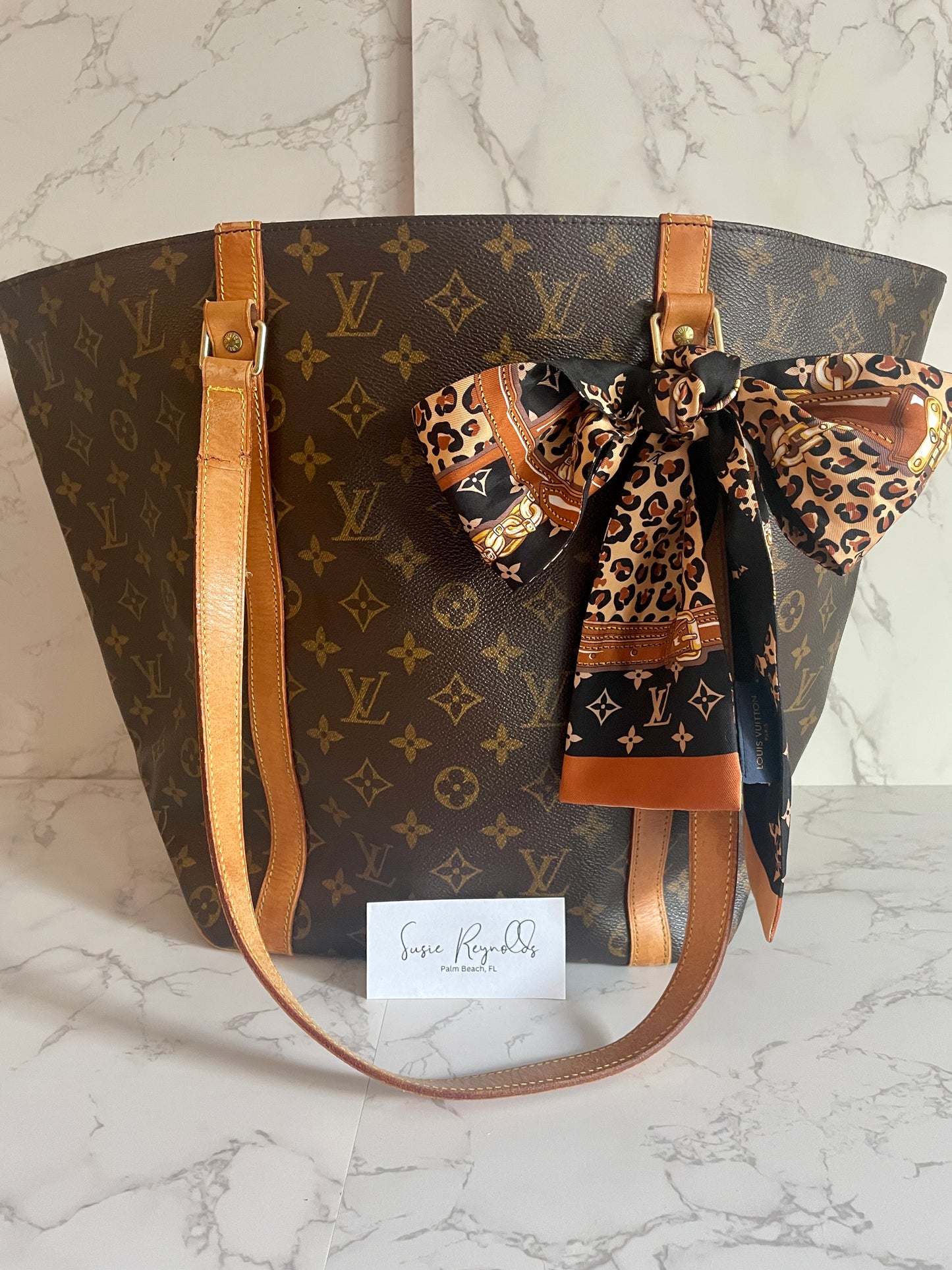 Louis Vuitton Sac Shopping Tote