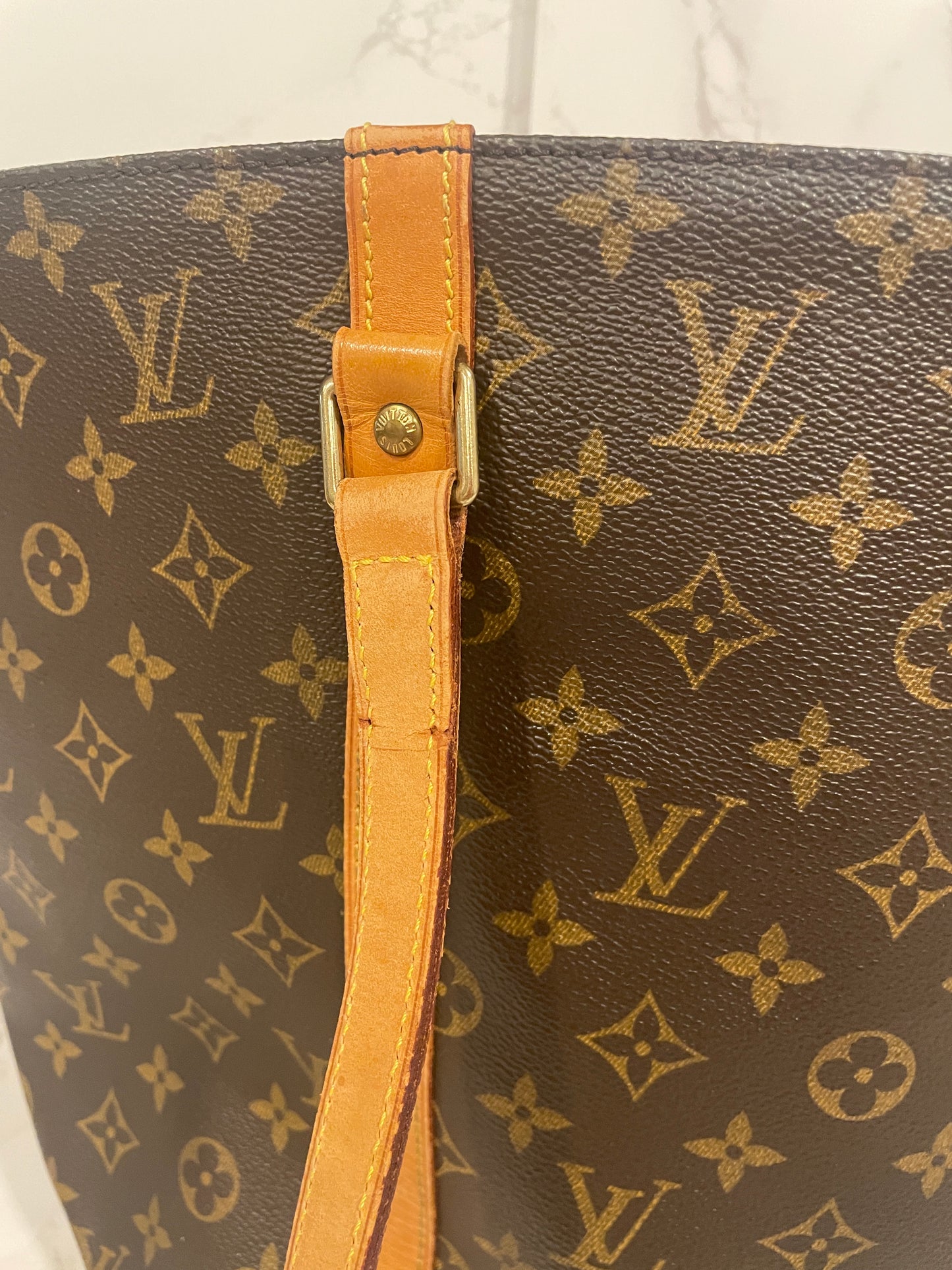 Louis Vuitton Sac Shopping Tote