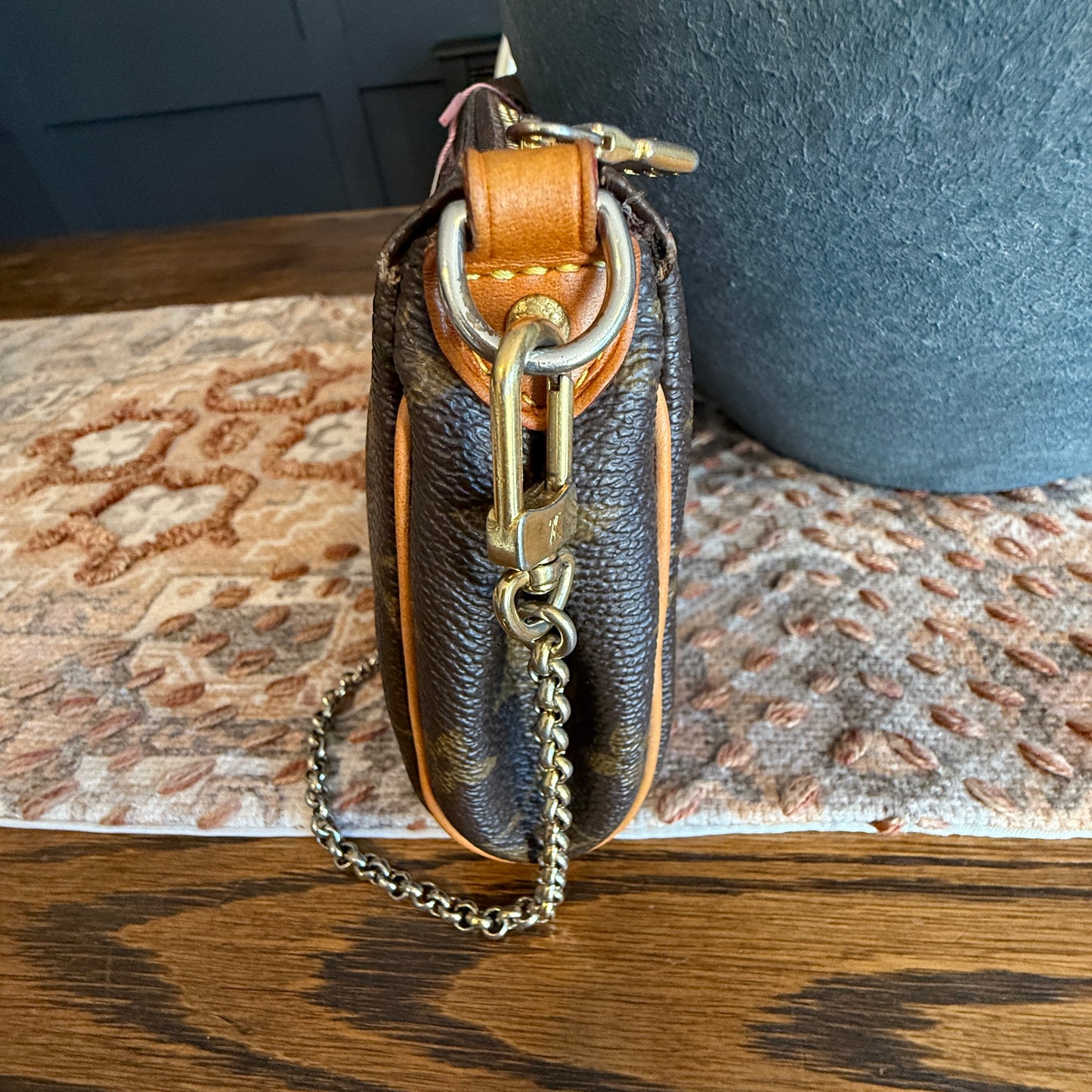 Louis Vuitton Eva