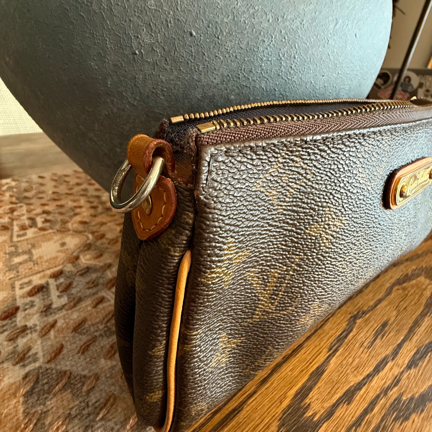 Louis Vuitton Eva