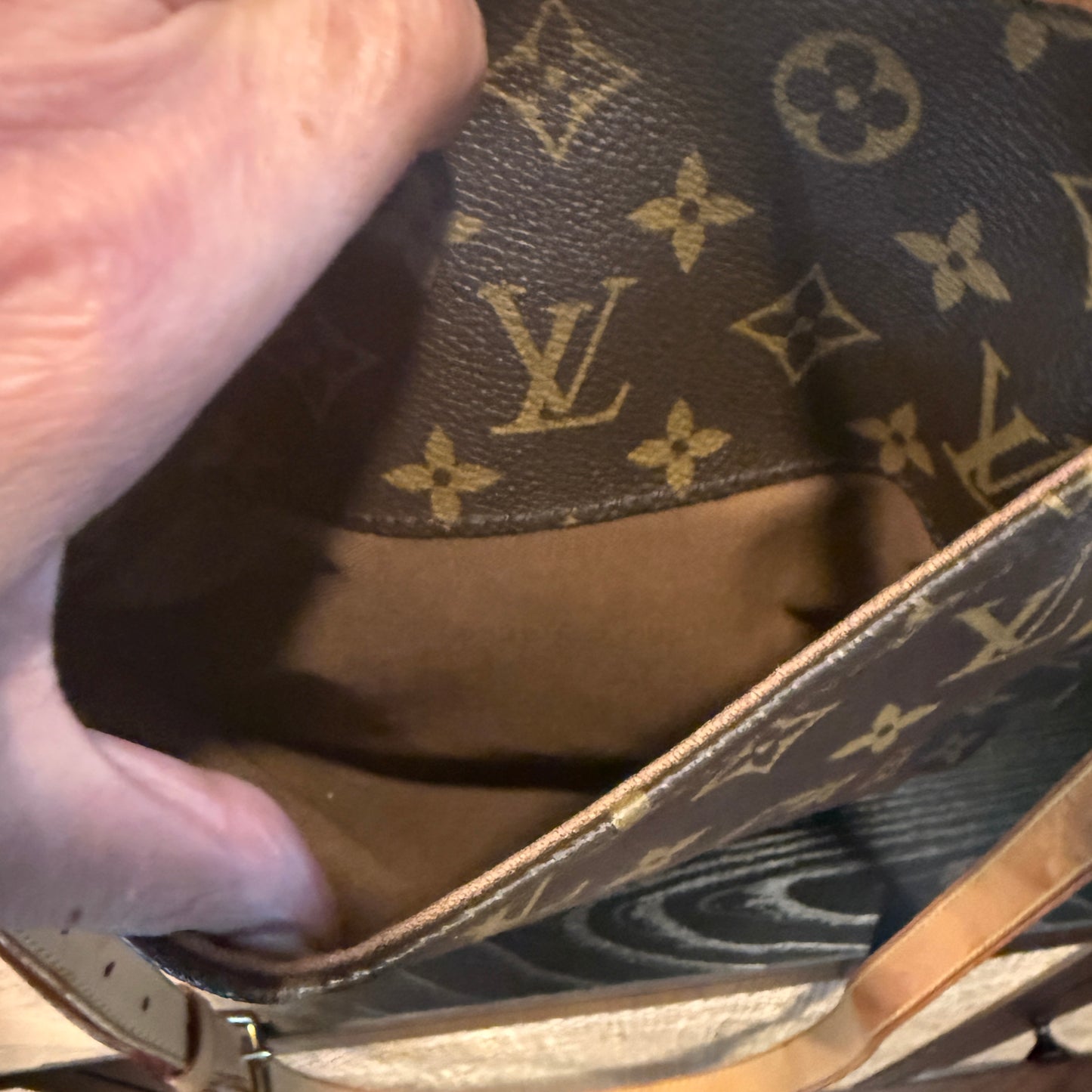 Louis Vuitton Odeon