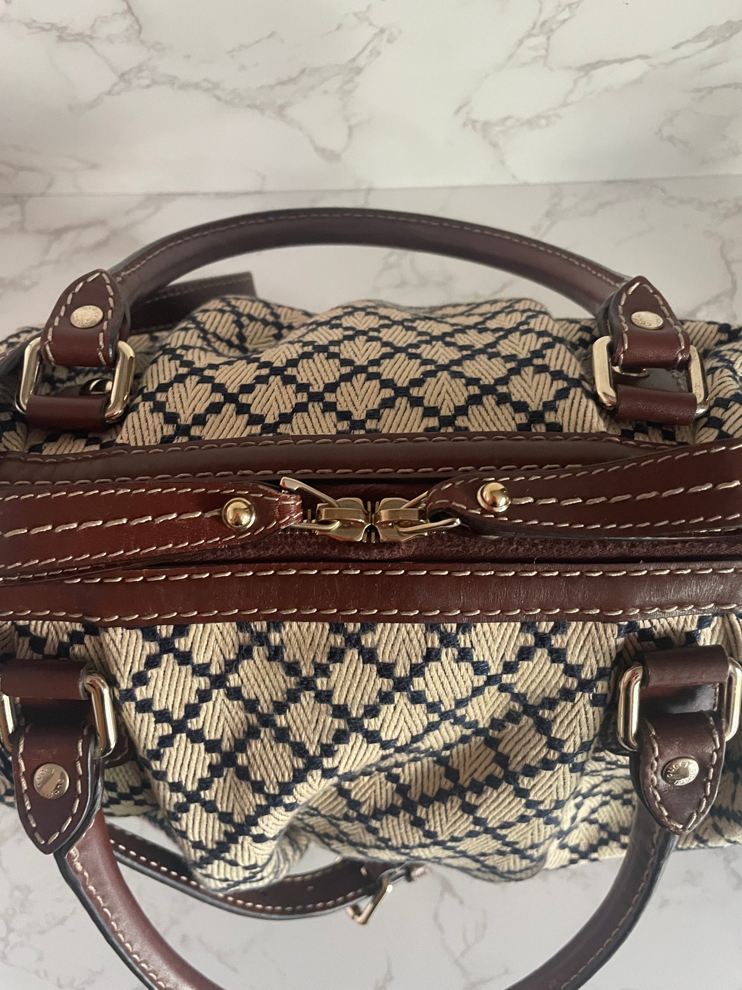 GUCCI  BEIGE BLUE DIAMANTE SUKEY