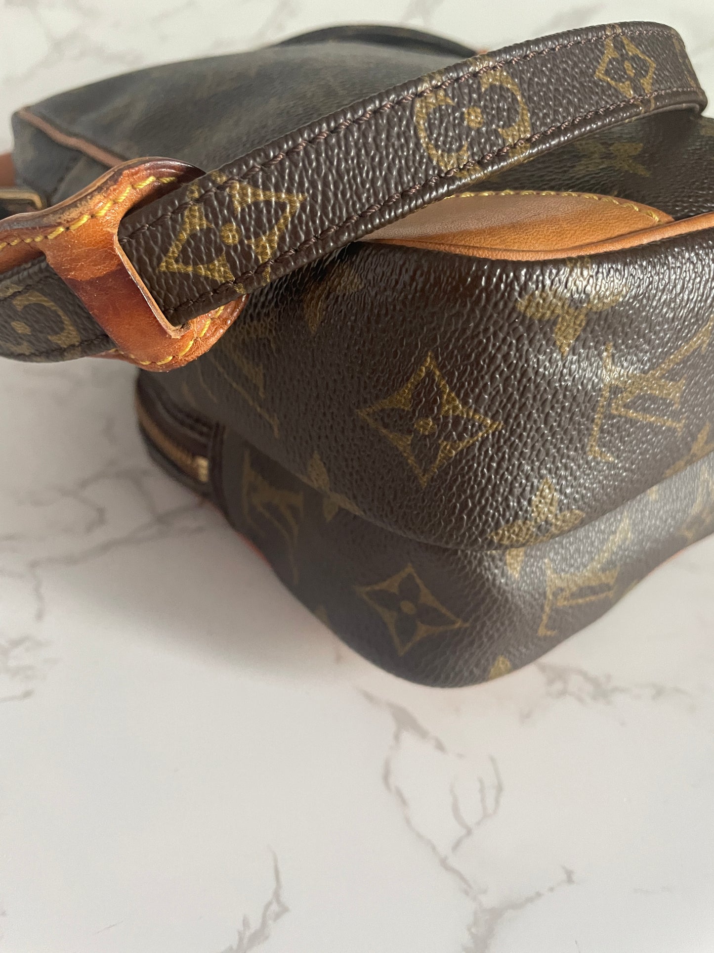 Louis Vuitton Amazon Crossbody Unisex