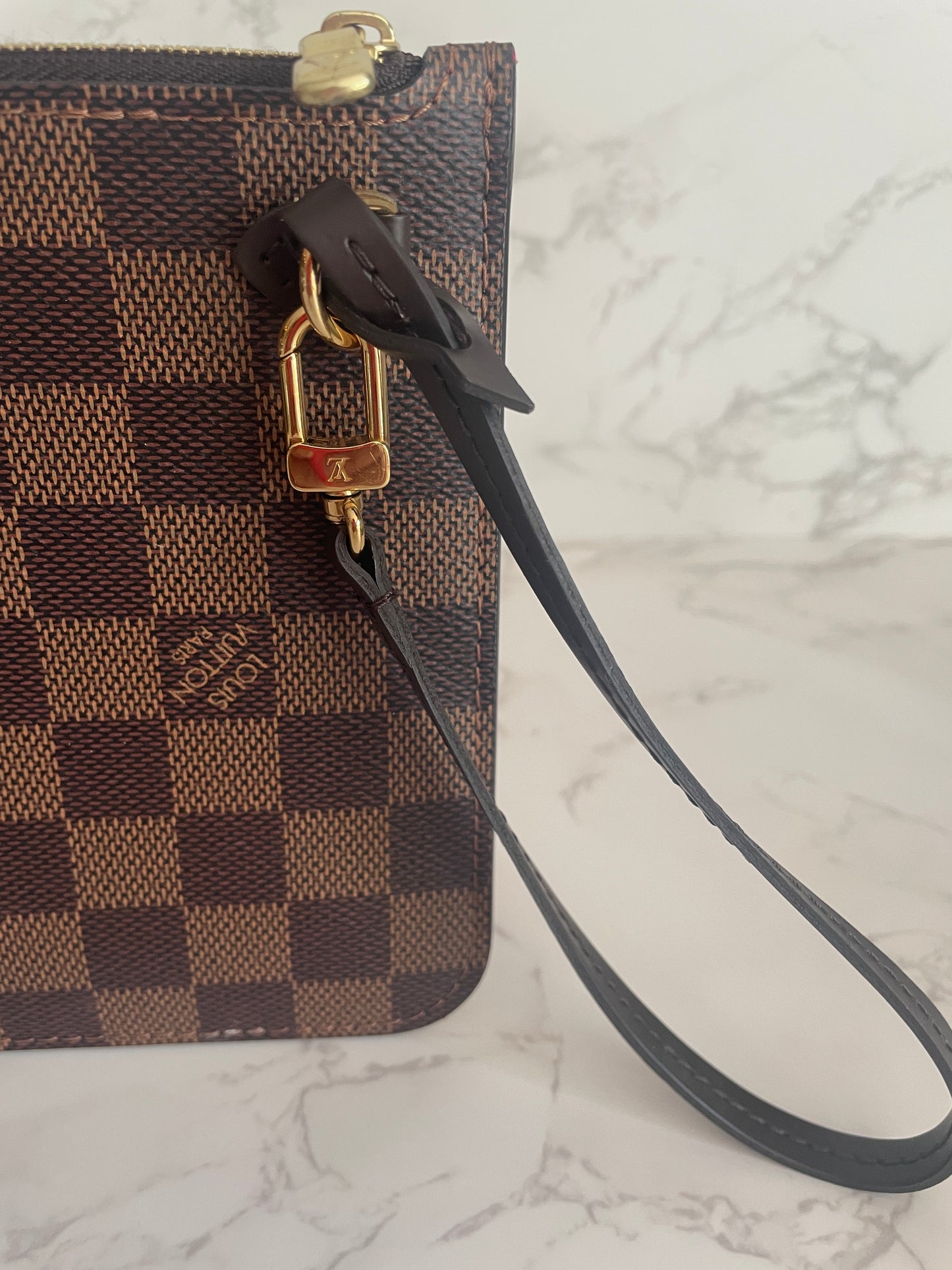 LOUIS VUITTON NEVERFULL POUCH DAMIER EBENE