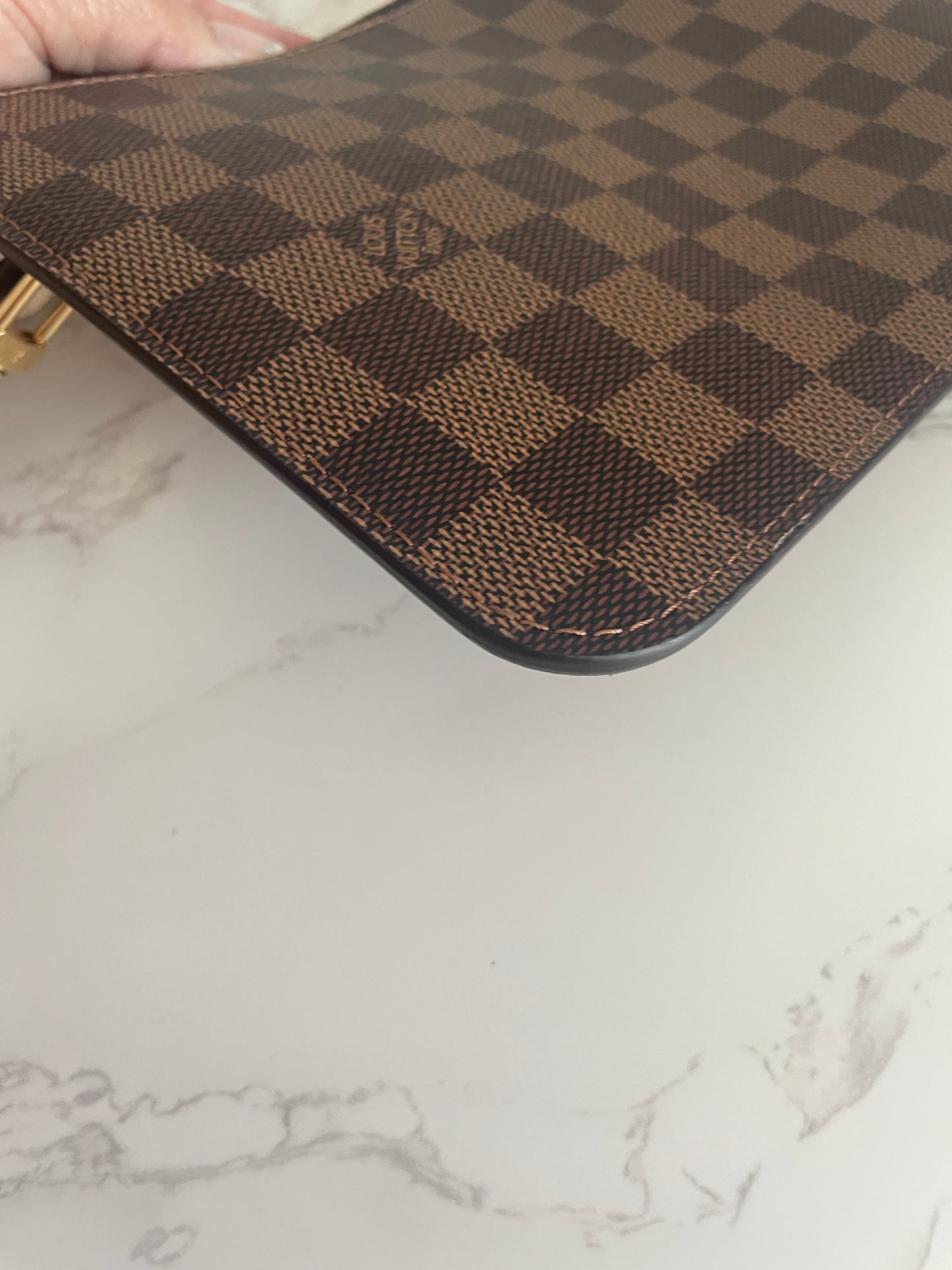 LOUIS VUITTON NEVERFULL POUCH DAMIER EBENE