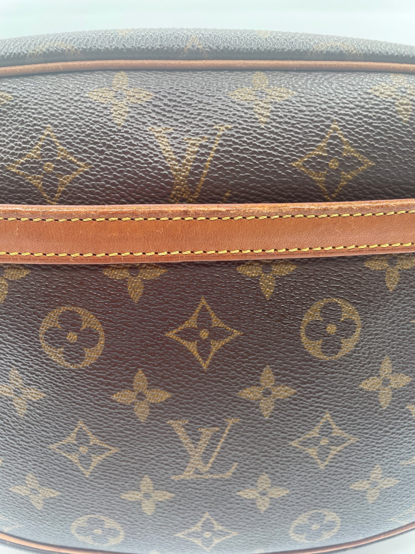 Louis Vuitton Jeune Fille