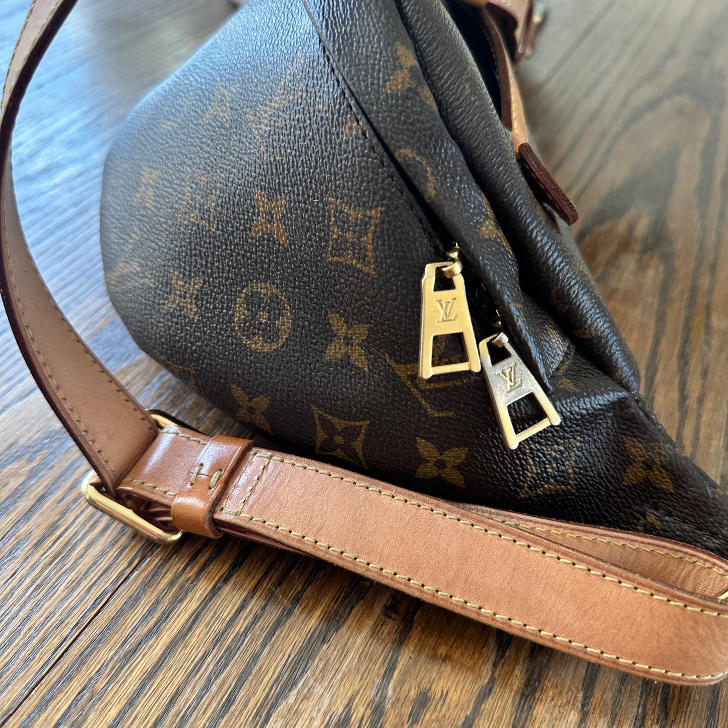Louis Vuitton Original Bumbag